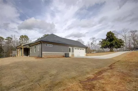 646 Campbell Rd, Covington, GA 30014 photo 4