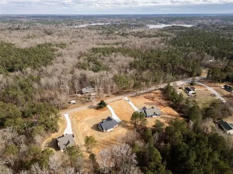 646 Campbell Rd, Covington, GA 30014 photo 9