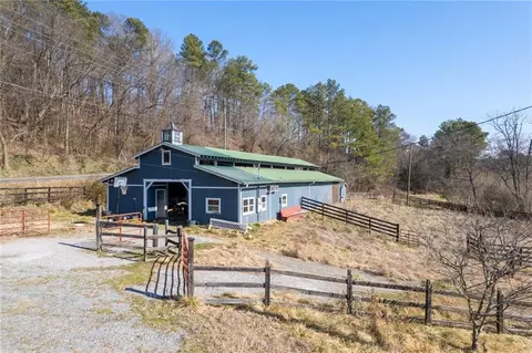 55 E Greenridge Rd SE, Cartersville, GA 30121