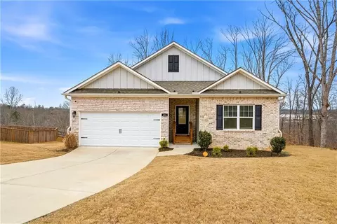 406 Samara Ct, Fairburn, GA 30213