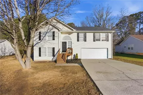 7347 Bramble Oak Dr, Douglasville, GA 30134