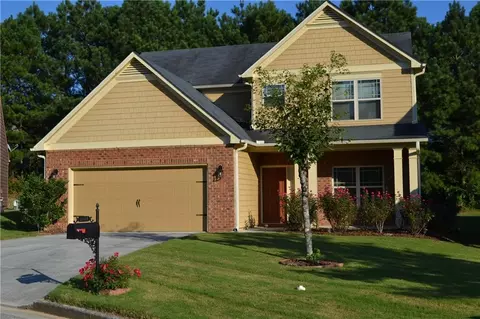 5037 Saphire Ct, Douglasville, GA 30135