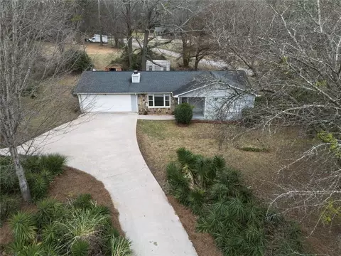 131 Martin Luther King Jr Dr, Jefferson, GA 30549