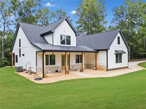 2943 Dabbs Bridge Rd, Dallas, GA 30132