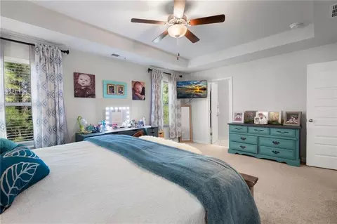 Bedroom - 405 Crowley Dr, Calhoun, GA 30701 photo 4 of 5