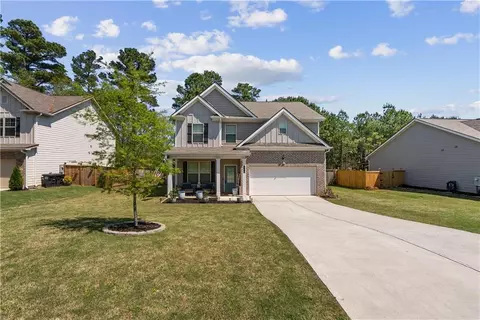 Exterior - 405 Crowley Dr, Calhoun, GA 30701 photo 1 of 5
