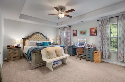 Bedroom - 405 Crowley Dr, Calhoun, GA 30701 photo 3 of 5