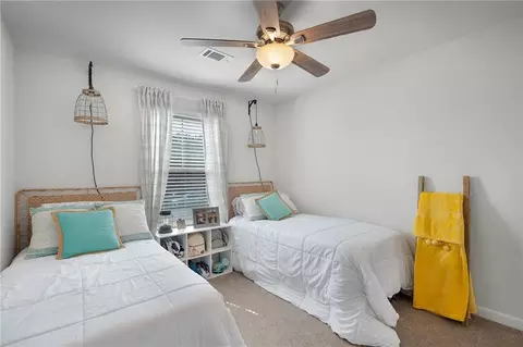 Bedroom - 405 Crowley Dr, Calhoun, GA 30701 photo 1 of 5