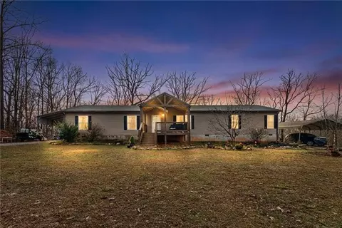 5672 Woodlin Rd, Lula, GA 30554