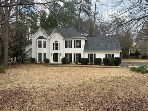 2700 Smithstone Way SE, Marietta, GA 30067