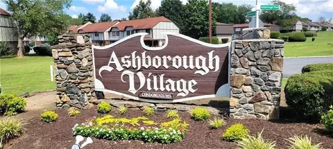 1807 Ashborough Cir SE #B, Marietta, GA 30067