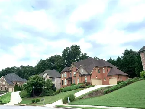 932 Heathchase Dr, Suwanee, GA 30024