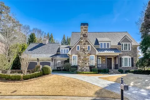 185 Trimble Crest Dr, Atlanta, GA 30342