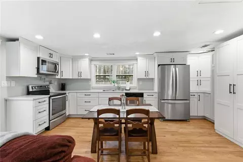 5140 Phoenix St, Cumming, GA 30041