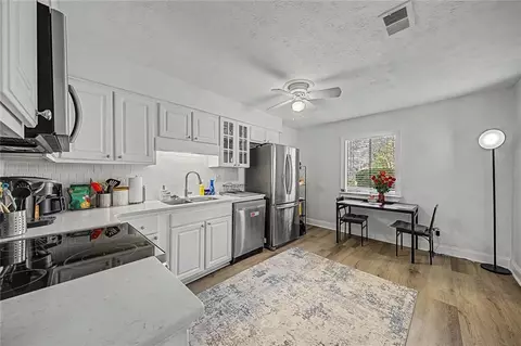2911 Ironwood Rd, Marietta, GA 30067