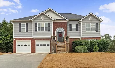 40 Pine Shadow Cir, Covington, GA 30016