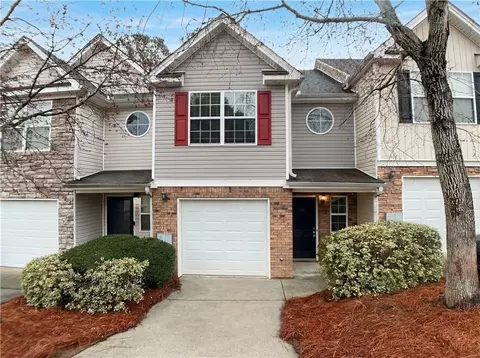 1428 Box Cir, Winder, GA 30680