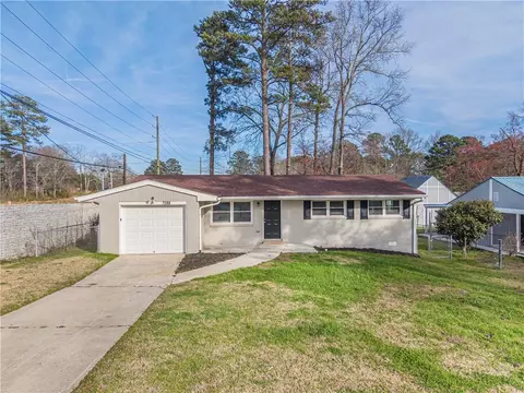 7288 Howard Cir, Jonesboro, GA 30236