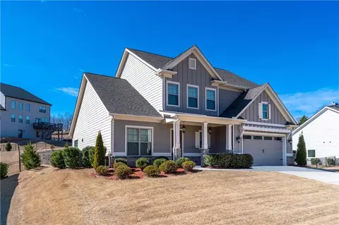 5706 Meadow View Dr, Jefferson, GA 30549