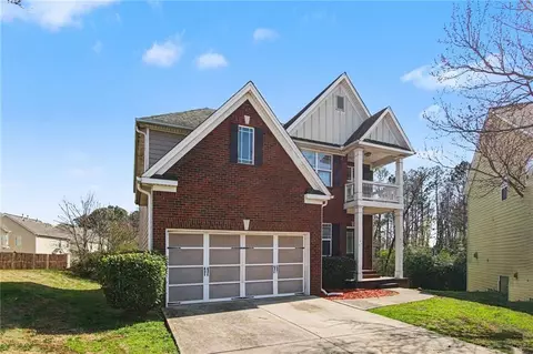 134 Lynnfield Cir SE, Lawrenceville, GA 30045