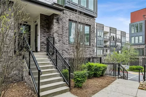 399 Pratt Dr SE #901, Atlanta, GA 30315