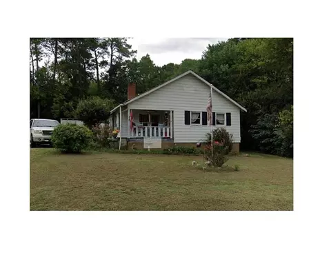 132 Peters St, Calhoun, GA 30701