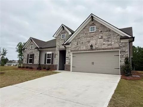 5503 Tullis Dr, Gainesville, GA 30507