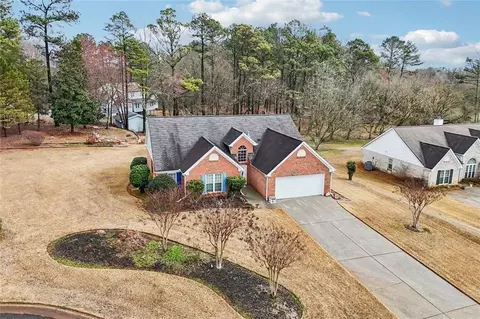7105 Timberbrooke Dr, Gainesville, GA 30506