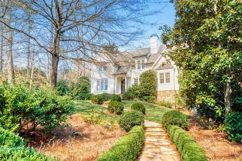 8 W Wieuca Rd NE, Atlanta, GA 30342