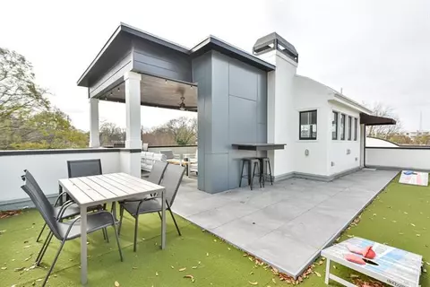 1227 Atlantic Dr NW, Atlanta, GA 30318