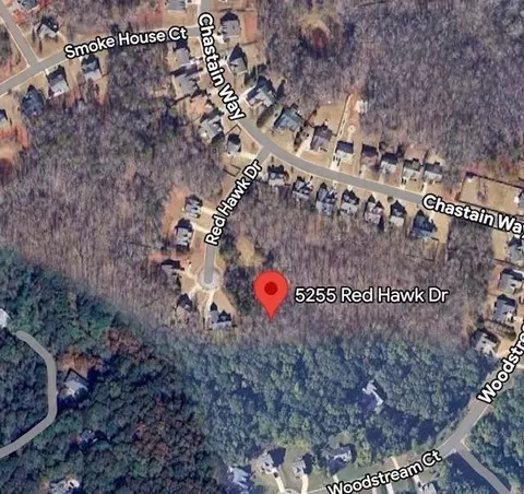 5255 Red Hawk Dr, Gainesville, GA 30507 photo 2