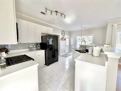 Kitchen - 4500 Millerbrook Ct, Duluth, GA 30096 photo 3 of 6