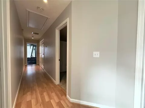 Entry Way - 4500 Millerbrook Ct, Duluth, GA 30096 photo 4 of 4