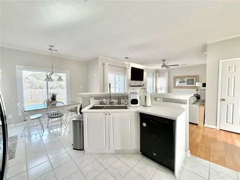 Kitchen - 4500 Millerbrook Ct, Duluth, GA 30096 photo 4 of 6