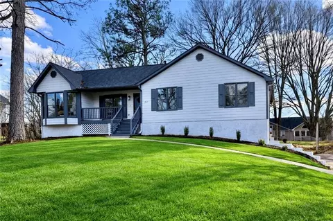 251 Lambeth Dr, Hiram, GA 30141