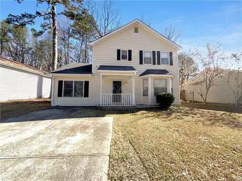 5328 Ridge Forest Dr, Stone Mountain, GA 30083