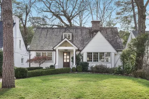 2802 Alpine Rd NE, Atlanta, GA 30305