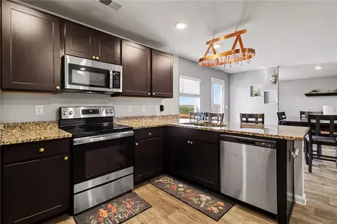 Kitchen - 411 Toronto Cir, Hampton, GA 30228 photo 1 of 1