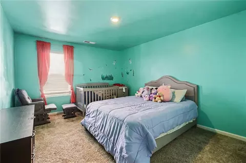 Bedroom - 411 Toronto Cir, Hampton, GA 30228 photo 6 of 8