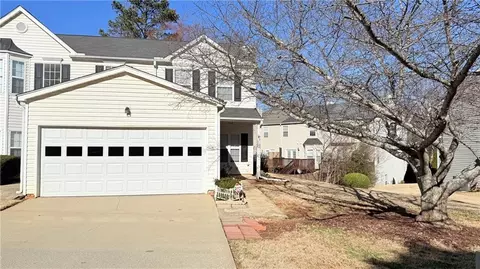 4651 Crawford Oaks Dr, Oakwood, GA 30566