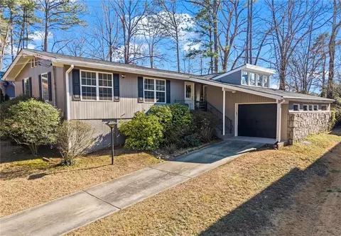 2102 Fairway Cir NE, Atlanta, GA 30319