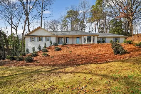 12080 Mountain Laurel Dr, Roswell, GA 30075