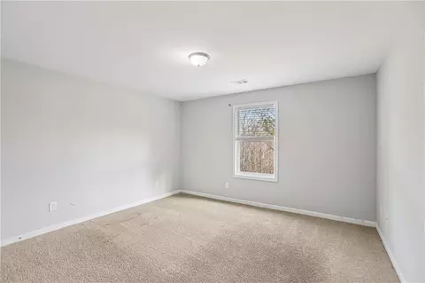 Bedroom - 91 Richmond Dr, Lagrange, GA 30240 photo 4 of 7