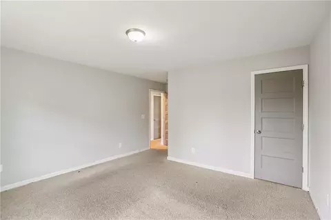 Bedroom - 91 Richmond Dr, Lagrange, GA 30240 photo 6 of 7
