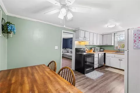 Entry Way - 51 First St, Trion, GA 30753 photo 1 of 2