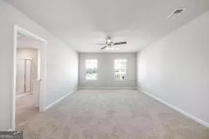 Entry Way - 408 Teamon Pointe Dr, Griffin, GA 30223 photo 3 of 7