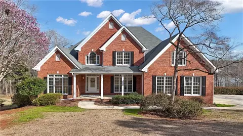 Exterior - 12328 Edgewater Dr, Hampton, GA 30228 photo 13 of 17