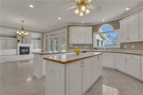 Kitchen - 12328 Edgewater Dr, Hampton, GA 30228 photo 2 of 2