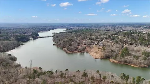 View/Area - 12328 Edgewater Dr, Hampton, GA 30228 photo 6 of 13