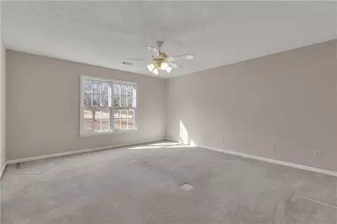 Bedroom - 12328 Edgewater Dr, Hampton, GA 30228 photo 6 of 6